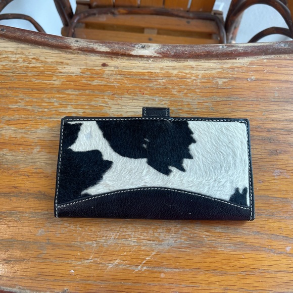 Tusk Natural hide card wallet - Picture 3 of 3